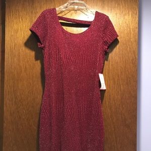 Short sleeve with v neck